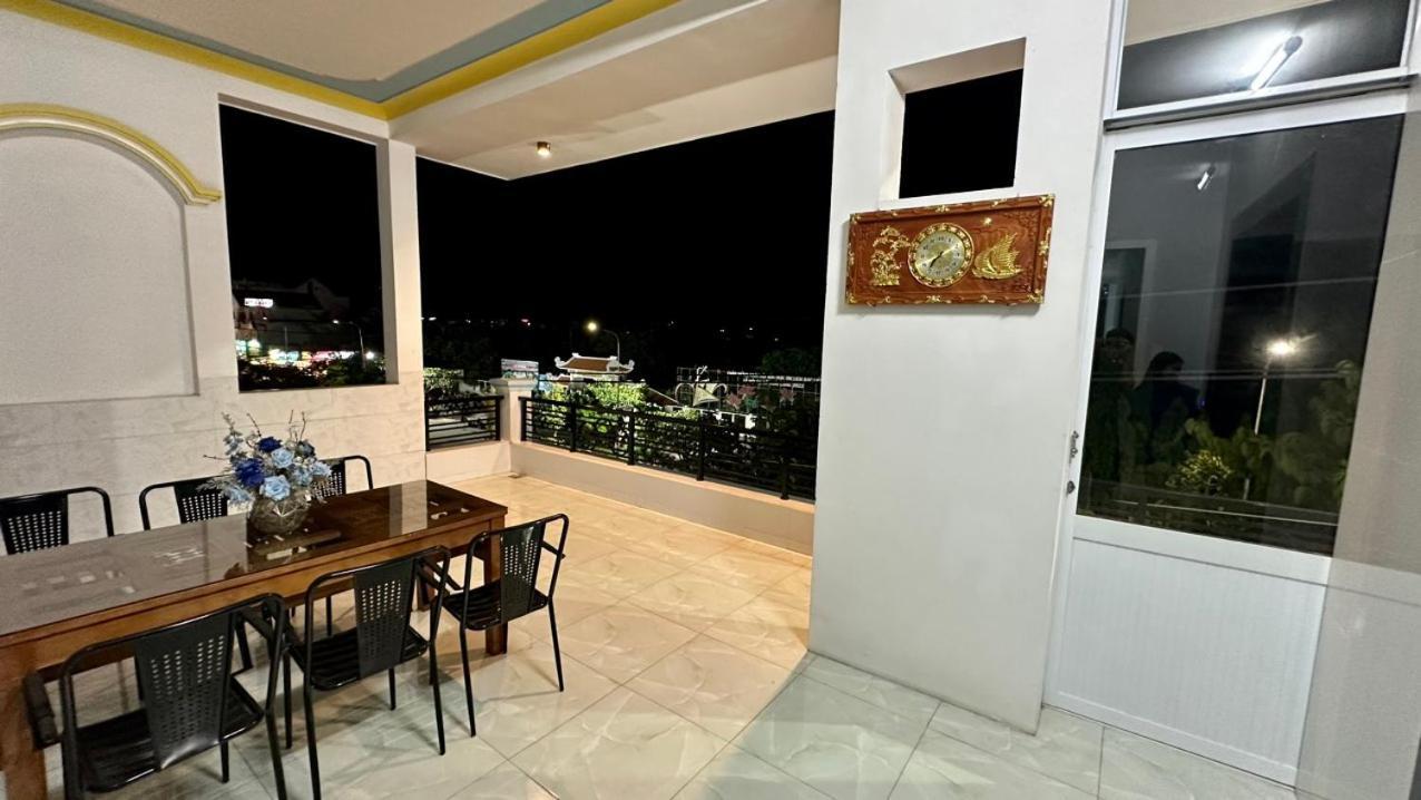Hotel Khach San Anh Tuan à Bac Lieu Extérieur photo